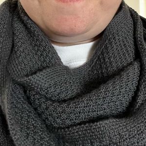 Sloomb Pomona infinity scarf
